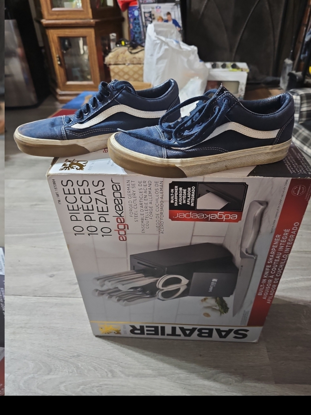 Vans Men's Navy & White Low-Top Skate Shoes